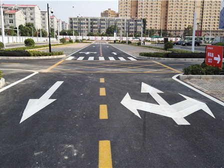道路劃線(xiàn)