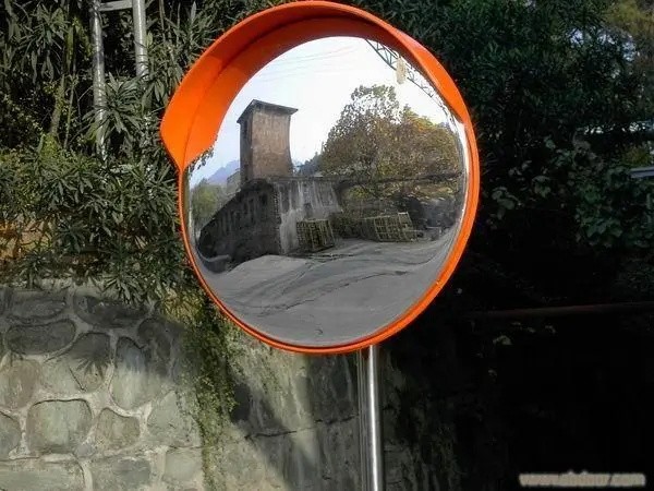 道路廣角鏡